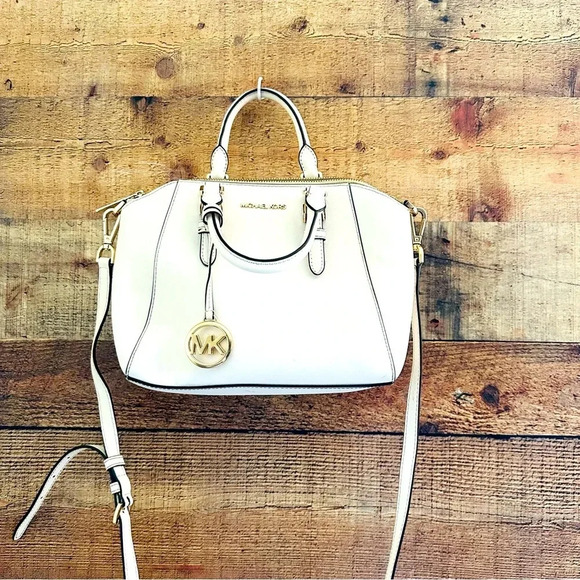 Micheal Kors Ciara Saffiano Leather Satchel/Crossbody Bag - Picture 2 of 16